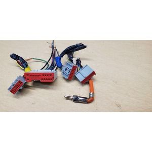 2003-2004 Lincoln Navigator 6 Disc CD Changer Map GPS Navigation Pigtail & Plugs